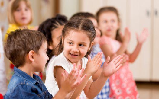 <strong>How to set a positive culture<br/>in kindergarten</strong>
