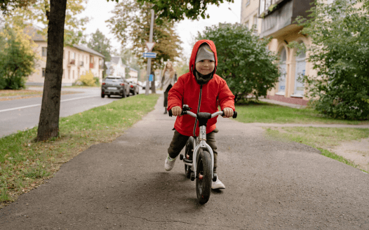 <strong>Odrážedla v&nbsp;MŠ: kdy pomáhají vývoji a&nbsp;kdy dětem škodí</strong>